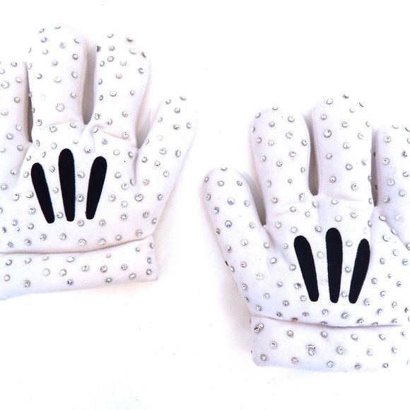 RHINESTONE MOUSE GLOVES WORN BY POPPY